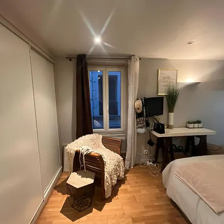 Charming Studio In The Heart Of